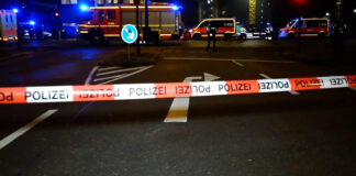 Седем убити след стрелба в религиозен център в Хамбург