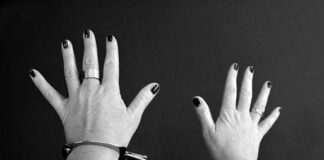 Мъжете свършиха: Русия праща на фронта в Донбас и затворничките