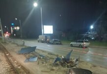 Кола се вряза в спирка на „Ботевградско шосе“ в София