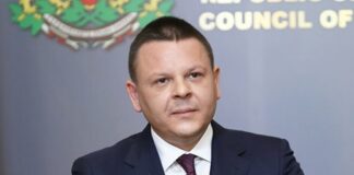 Кабинетът очаква 130 млн. лв. в бюджета от мобилните оператори за използване на честотите за 5G