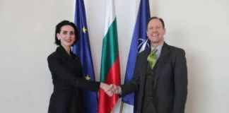 Новата посланичка на Украйна връчи копия от акредитивните си писма в МВнР