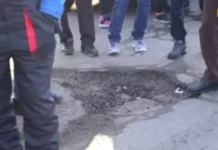 В Лом скочиха на протест срещу „телевизионния“ министър Шишков