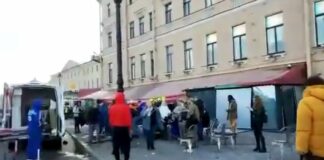 Жена от публиката дала кутия с бомбата, която уби Владлен Татарски в Санкт Петербург