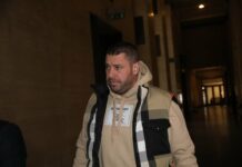 Мирослав насочил пистолет към главата на певицата Мария два месеца преди сватбата, тя отрича