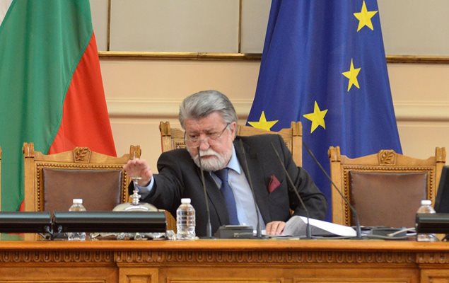 Стефан ТашевВежди Рашидов напусна парламента, политиката и партия ГЕРБ. Заради