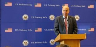 Новият американски посланик Кенет Мъртън връчи акредитивните си писма