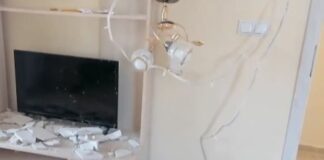 Парчета мазилка раниха деца в Шумен