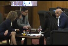 Коалиция “Палачи и жертви” не може да има. Това е само представление. Когато завесата падне – Банкя ще е смачкала като като използвана салфетка “Чаталджа”