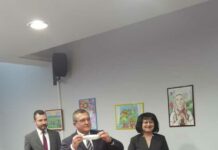 47 654 зрелостници са допуснати на матурата по български език и литратура