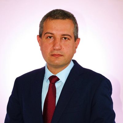 Иван Кръстев е член на БСП но не е информирал