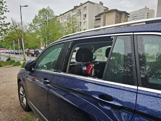 Криминалният репортер на БНТ тази сутрин откри колата си разбита