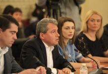 Тошко Йорданов на срещата с ГЕРБ: Финансите на държавата изглеждат ужасно по вина на Асен Василев