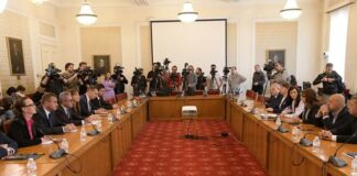 Йордан Цонев на срещата с Мария Габриел: На България й отива да има жена премиер в този момент