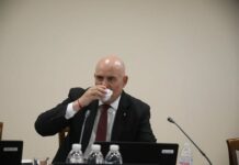 Гешев тръгва към политиката, вече не е прокурор