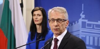 Шестима от кабинета „Денков“ отпадат