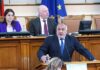 Борисов за първи път говори от парламентарната трибуна: Да се вземем в ръце и да направим редовно правителство