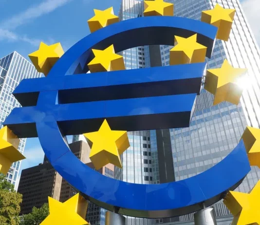 За първи път от 2021 година курсът на еврото се повиши до 1,20 долара