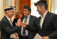 След скандала със записите лидерите на ПП ще сложат челници с камери и ще излъчват на живо денонощно