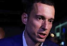 Терзиев уволни арестувания зам.-кмет Барбутов