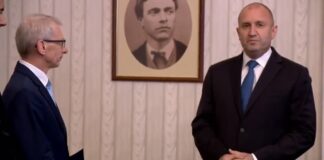 Денков върна изпълнен мандата на президента