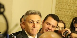 Карадайъ и Пеевски са двамата от ДПС, подкрепили кабинета