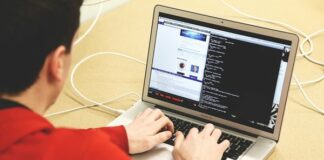 Нечуван скандал, за който напълно сварената жаба под формата на умнокрасивитет мълчи