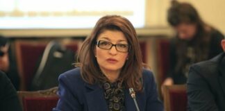 Десислава Атанасова свиква извънредно Комисията по вътрешна сигурност за протеста срещу БФС