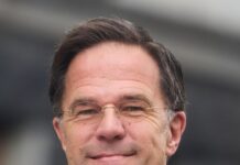 Нидерландският премиер Марк Рюте обяви, че няма да се кандидатира за пети мандат, напуска политиката