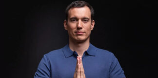 Тези хора считат, че публичните постове, за които се кандидатират, са им бащиния