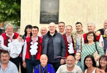 Наркобосът Коко Клисарски цъфна на челно място в родова снимка с Иван Гешев