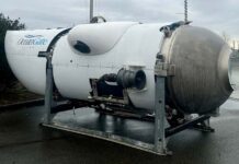 Намериха отломки от подводница в зоната на „Титаник“