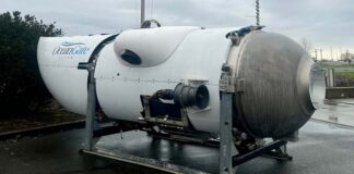 Намериха отломки от подводница в зоната на „Титаник“