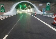 Шофьор влезе в насрещното на магистрала „Хемус“ и удари 2 коли до тунел „Витиня“