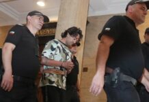 Обвиненият за жестокото убийство на ул. „Раковски“ поиска да остане в ареста