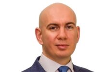 Ангел Георгиев и Веселин Вешев от „Възраждане“ заявиха, че ще се откажат от депутатския си имунитет