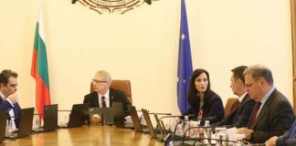 Денков: Австрия прие да ни пусне поетапно в Шенген