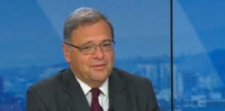 Юлиян Попов не се притеснява, че може да го сменят при ротацията