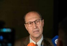 Божков 4 часа на разпит, утре продължава