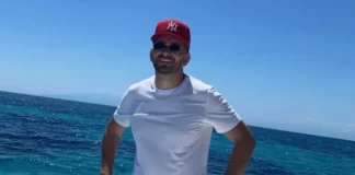 На Слави Василев му е „кеф да наблюдава с каква скорост се топи фенската маса на ПП/ДБ“