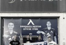 Фенове на „Левски“: Костадинов е стожер на майцепродавщината и със съветската му партия са окупирали и са си присвоили патриотизма ни