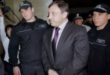 Алексей Петров – барета, бизнесмен, политик…