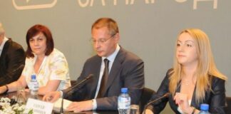 Как шефът на пресцентъра на Станишев и Нинова стана пиар на военното министерство, а сега прелетя във „Военна полиция“