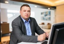 Подкрепеният от ГЕРБ досегашен кмет на Свищов Генчо Генчев печели изборите на първи тур с 54.59%