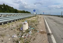 Николай Нанков: Пътищата в страната се превръщат в сметища /снимки/