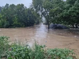 След обилния сняг – опасност от преливания на реки в страната