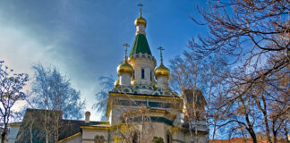 Предстоятелят на руската църква в София – един от изгонените от Скопие руски шпиони