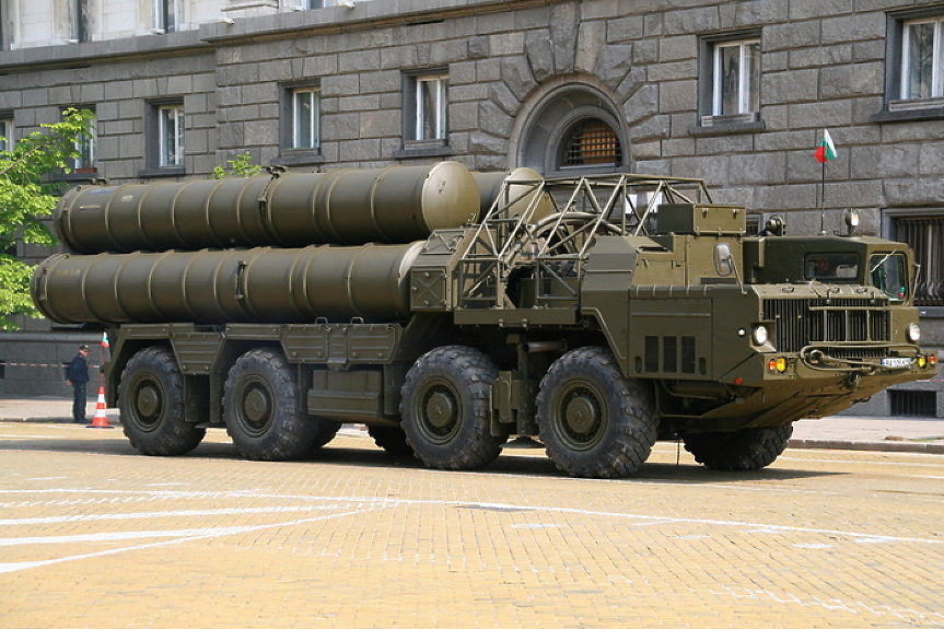 България да даде на Украйна дефектни ракети С-300 – това