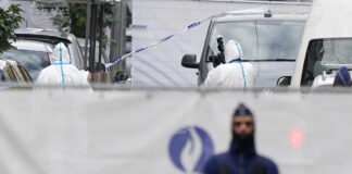 Терористът от Брюксел е убит, търсят се съучастници