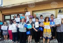 Служители на НСИ излязоха на протест