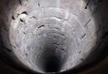 Мъж падна в 15-метров кладенец и оцеля